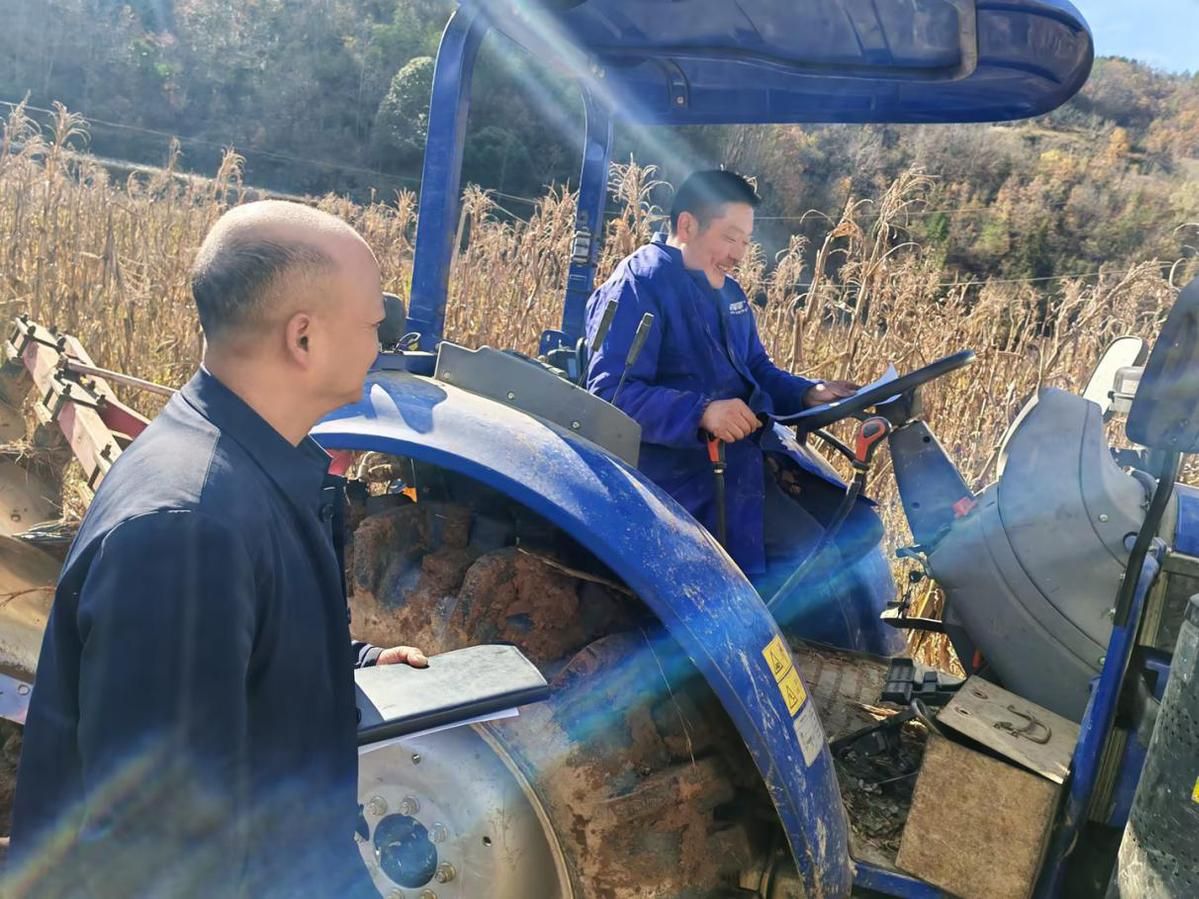 692546d76b8e45156f34c948_m.jpg 692546d76b8e45156f34c948_m.jpg